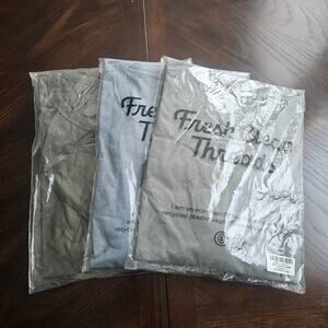 Fresh Clean Threads/Old Navy T-shirt Bundle Size 4XL